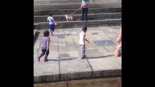 La niña y la fuente