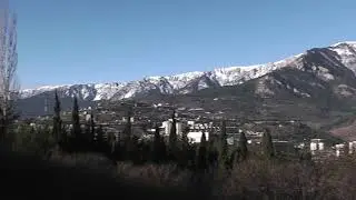 Ялта. Гостиница около ГСК10.