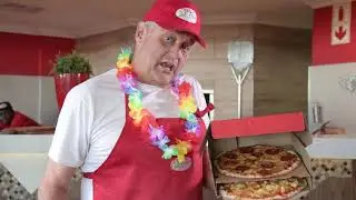 Pizza & Punchlines! 🍕😂 Barry Hilton Visits Del Forno for a Taste of Comedy and Flavor
