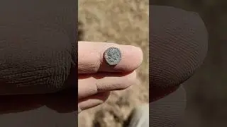 Cenná stříbrná mince nalezená na bohatém místě detektorem kovů #metaldetector #metaldetecting #coin