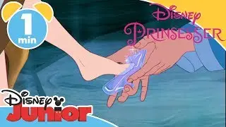 Askepot | Askepot prøver glasskoen 💎- Disney Junior Danmark