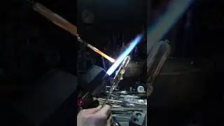 Glassblowing with Cameron Tower - making dots