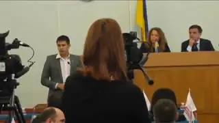 Чиновники жируют на детях - сиротах