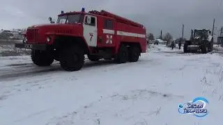 В Геническе развернули целую спецоперацию по спасению перевернувшегося судна