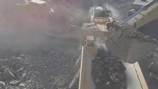 Striker JQ1380 mobile jaw crusher