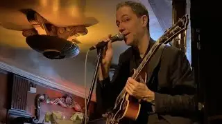 Solo Jazz Guitar - Andy Brown plays 'Round Midnight at the Green Mill 8/17/23