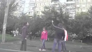 Девченка въехала дерзкому мужику В Челябинске