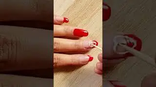 Attractive Nail Art Using Toothpick 💅 🥰 #shorts #youtubeshorts #nailart #diynails