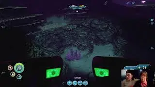 Exploring the Deep Ocean in Subnautica but I have a Fear of the Water