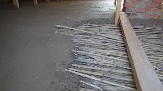 Super simple insulation. Cheap, practical, harmless and long lasting. Ceiling insulation. Old-fas...