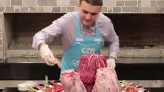 Что он творит на кухне 1