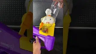 The most interesting water gun on youtube!!