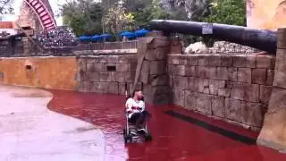 Облили водичкой