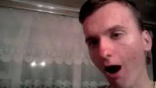 Парень Очень круто  поет до конца