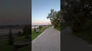 Набережная реки Белая ранним утром