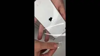 iPhone SE 2 Satisfying Unboxing 📱