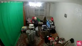 Мопса убили с травмата на стриме . Другой ракурс . Выстрел через кастрюлю .