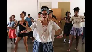 Eparrey Oyá! Aulão Ogum e Oyá - Mestra Adriana Aragão (Dança dos Orixás)