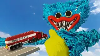 Cars vs Huggy Wuggy | Teardown