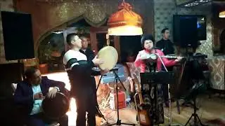 Sanobar Matmurotova - O'ynar