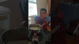making cakes