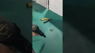 pneumatic/air rivet gun with high pull force.