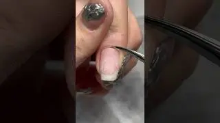 Мамми Дора делает маникюр inst:adorra_nail.studio