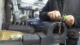 repair door hinge viburnum
