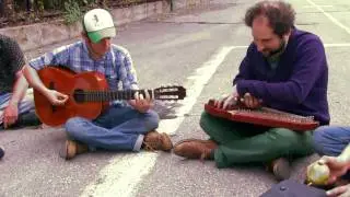 UNDER THE BRIDGE - Yellowbirds 