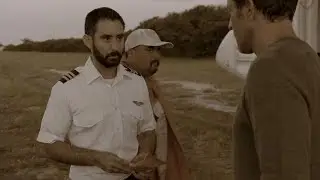 Hawaii Five-0 10x07 Danny Ivan as the Pilot.