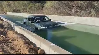 Супер электропикап из США 