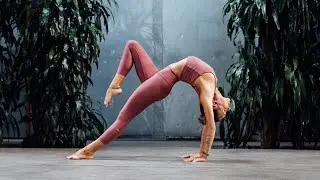 Build Heat with Kayla Nielsen's Ignite Vinyasa Class