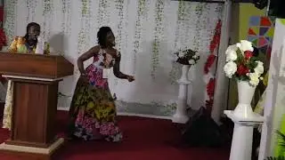 Genevieve Brou  - Jesus a ma vie sous controle(Ambiance)
