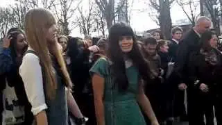 chanel défilé 2013 avec la princesse caroline de monaco vanessa paradis milla jovovich