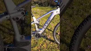 Cube Stereo Hybrid Race 