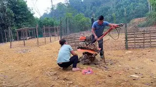 Together with my wife, I repaired the mini machine and plowed the soil to grow vegetables