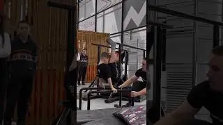 Мощный маленький атлет в 8 лет / street workout