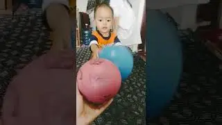 MAUNYA BOLA YANG BESAR GA MAU YANG KECIL