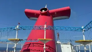 CHIT CHAT Live from Carnival Horizon!