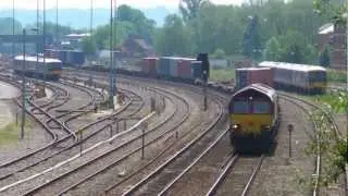 Two 'Intermodal' freight services pass each other at Oxford.MP4