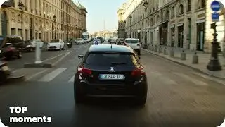 Ты что всегда так водишь? Я первый раз за рулем! Люси (2014)