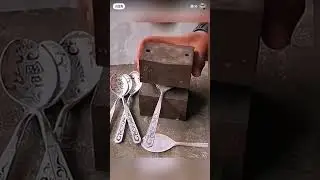 делают ложки мини ручной станок
