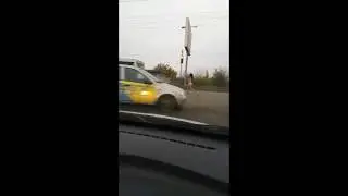 Голая женщина бегала по улицам Энгельса