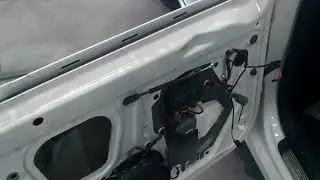 Как разобрать дверь на SKODA