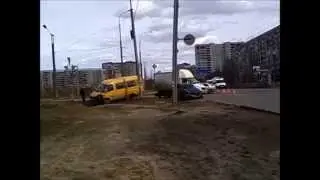 ДТП в Йошкар Оле с участием пассажирской Газели 10 апреля