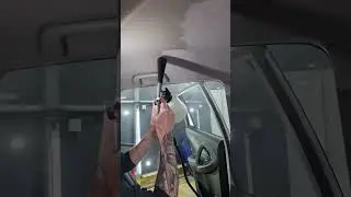 Еще немного химчистки потолка 🙂