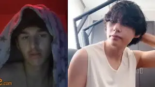 BTS V BEAUTIFUL ARMPITS ON OMEGLE 🤣