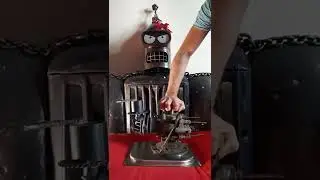 Сваркабилли играет 
