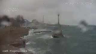 памятник затопленным кораблям.