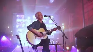 שלום חנוך עם משה לוי - 